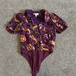 Adelyn Rae Purple and Gold Patterned Bodysuit